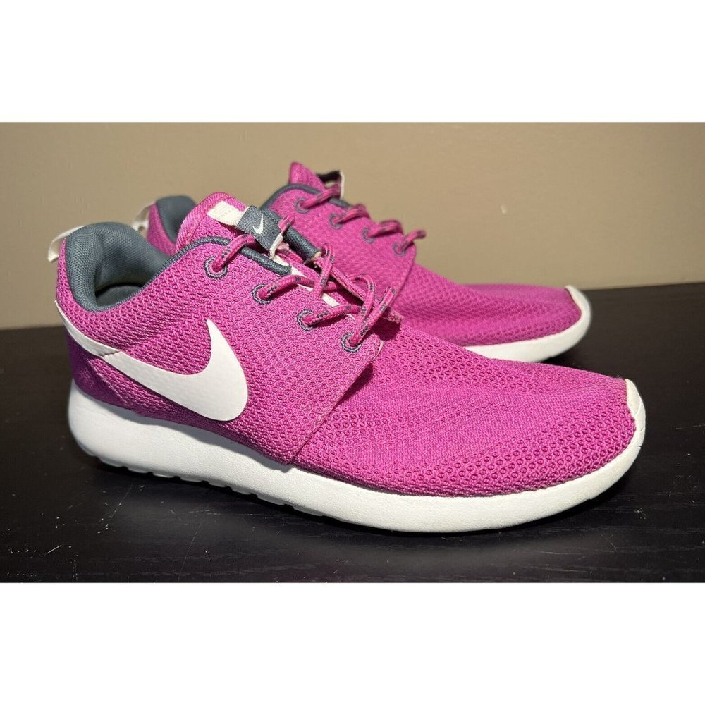 Nike Roshe One Women’s White Club Pink Running Shoes Size 8 #511882-605 - Picture 3 of 9